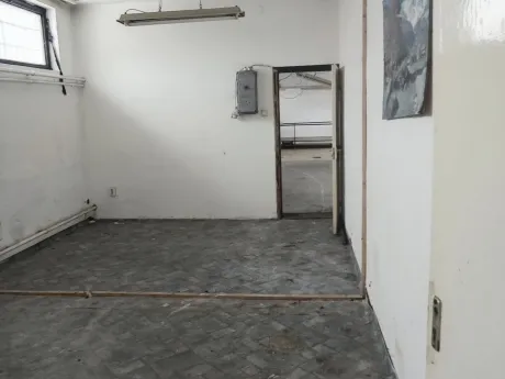 Eladó kereskedelmi és ipari ingatlan Nyíregyháza, Borbánya 500 nm