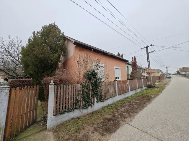 Eladó ház Baktalórántháza 90 nm