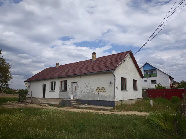 Eladó ház Vaja 100 nm