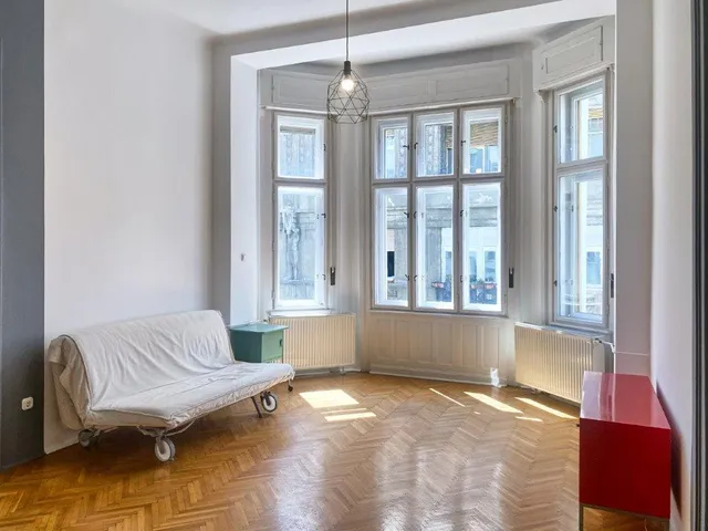 Kiadó lakás Budapest XIII. kerület, Újlipótváros, Hegedűs Gyula utca 96 nm