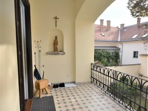 Kiadó lakás Budapest I. kerület, Várnegyed 110 nm