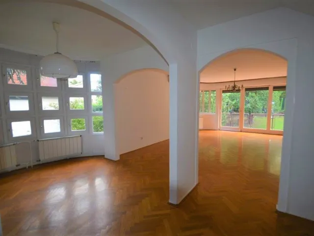 Kiadó lakás Budapest XII. kerület, Kútvölgy, Kútvölgyi út 135 nm