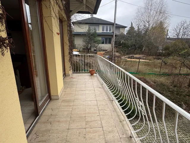 Eladó ház Budapest II. kerület, Pesthidegkút-Ófalu 240 nm