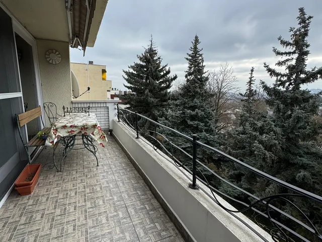 Eladó lakás Budapest II. kerület 75 nm