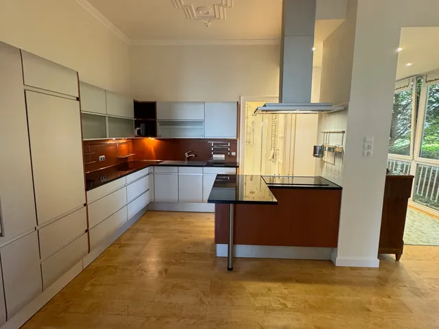 Kiadó lakás Budapest II. kerület, Törökvész 137 nm
