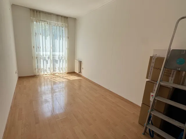 Eladó lakás Budapest III. kerület, Újlak III. ker. 58 nm