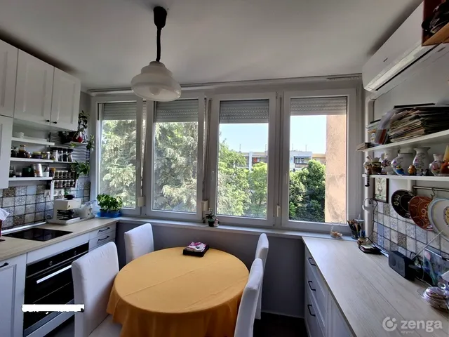 Eladó lakás Vác, Deákvár 60 nm