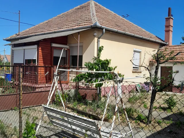 Eladó ház Hetényegyháza 90 nm