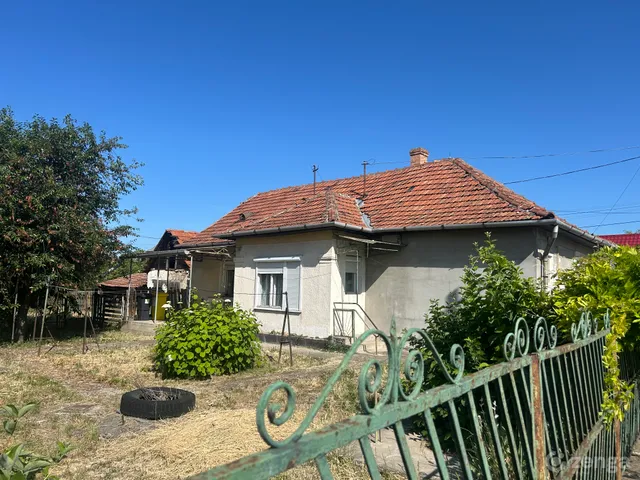 Eladó ház Mezőcsát 90 nm