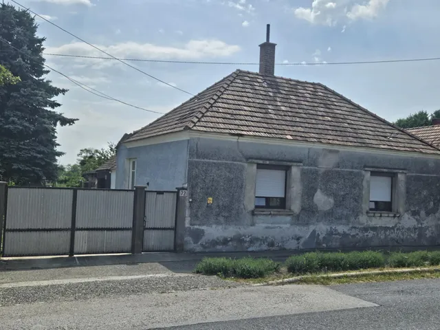 Eladó ház Szil 100 nm