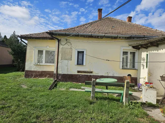 Eladó ház Dör 100 nm