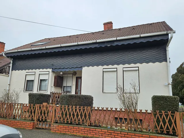 Eladó ház Szil 160 nm