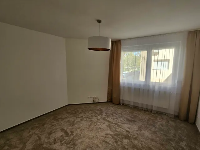 Kiadó lakás Csorna 56 nm