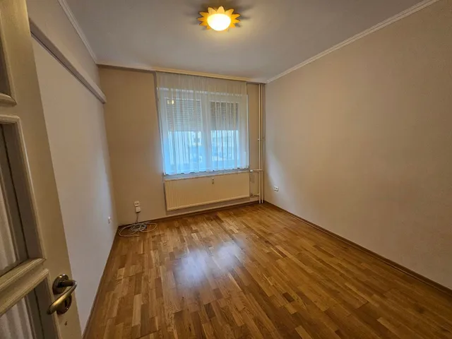 Eladó lakás Csorna, Kiscsorna 98 nm