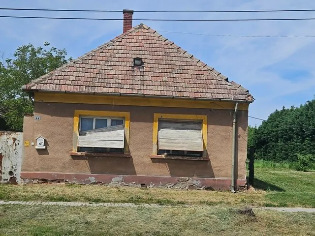 Eladó ház Rábacsanak 2342 nm