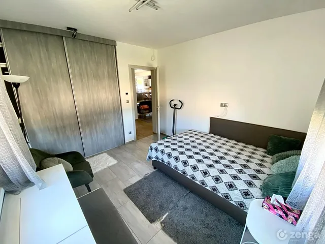 Eladó ház Cegléd, Nyárfa utca 1/B 97 nm