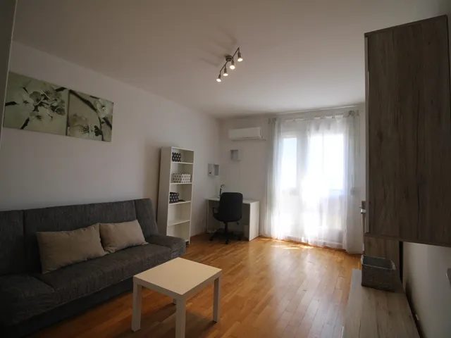 Kiadó lakás Pécs, Egyetemváros, Szigeti út 36 nm