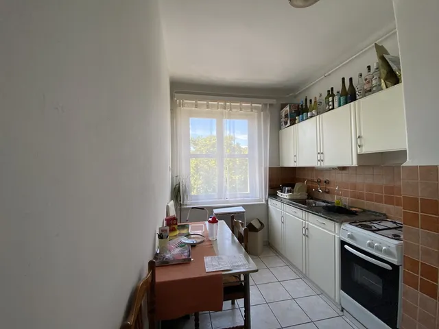 Kiadó lakás Pécs, Uránváros 53 nm