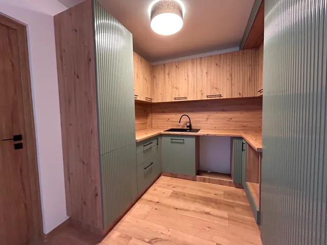 Eladó lakás Pécs, Uránváros, Esztergár Lajos utca 7 61 nm