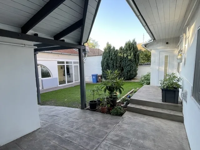 Eladó ház Pécs, Budai városrész, Hársfa u. 147 nm