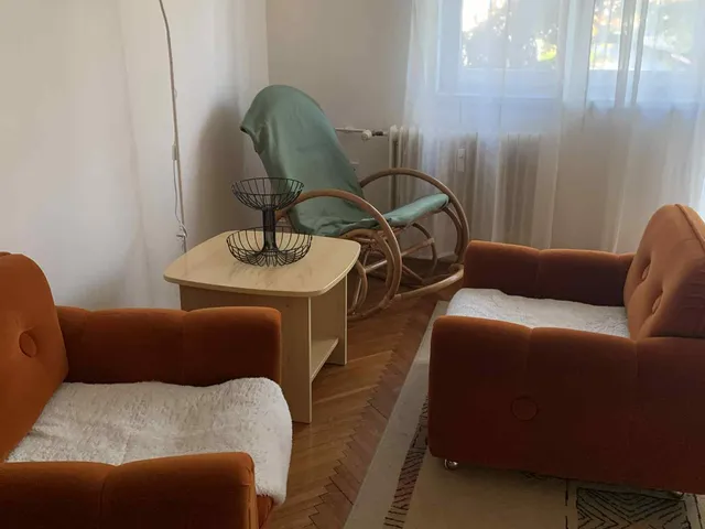 Kiadó lakás Pécs, Egyetemváros, Athinay u. 41 nm