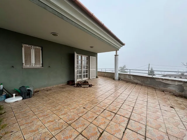 Eladó ház Pécs, Ürög, Mária dűlő 250 nm