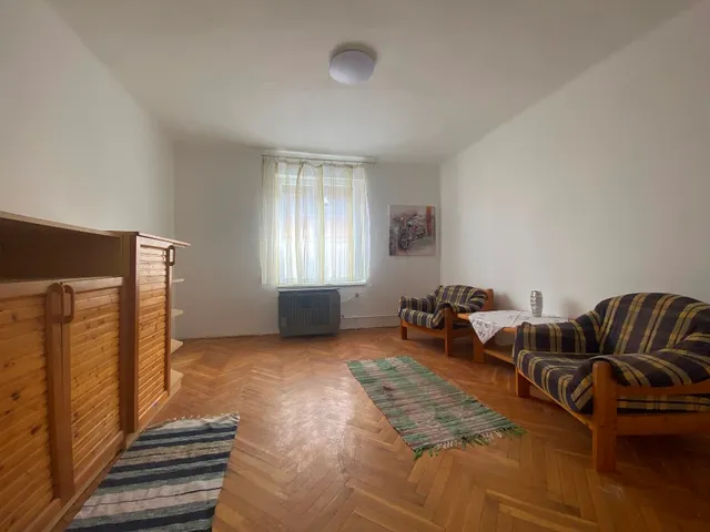 Eladó lakás Pécs, Budai városrész 30 nm