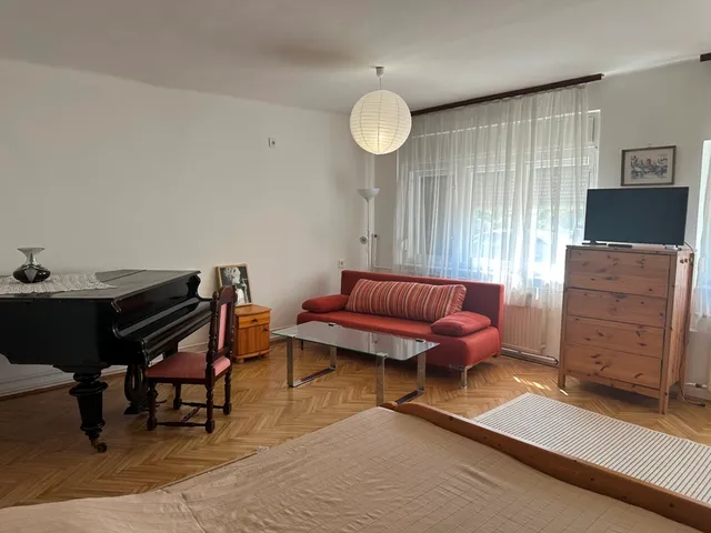 Kiadó lakás Pécs, Belváros, Aradi vértanúk u. 51 nm