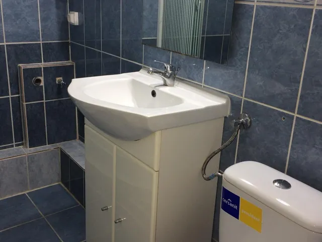 Kiadó lakás Pécs, Uránváros 60 nm