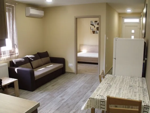 Kiadó lakás Pécs, Belváros, Apáca utca 56 nm