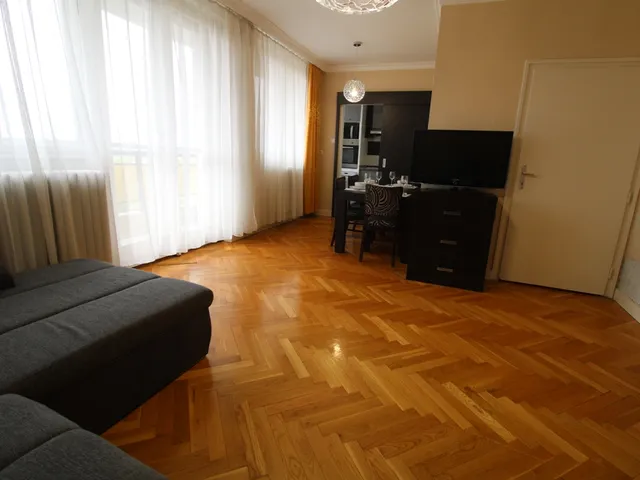 Kiadó lakás Pécs, Belváros 55 nm