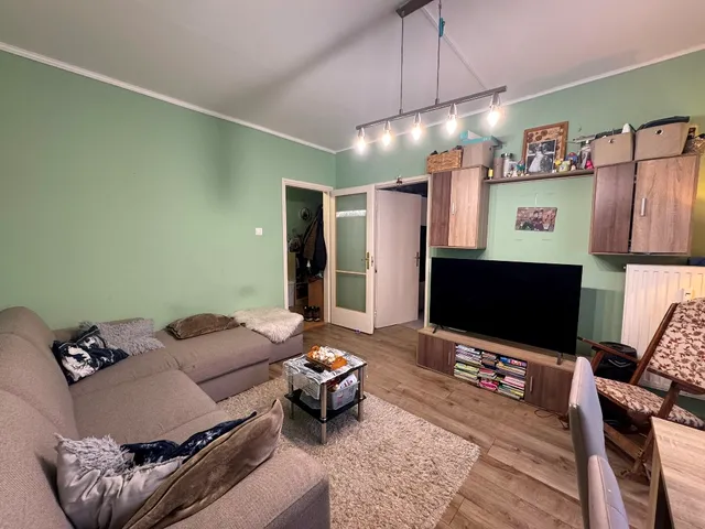 Eladó lakás Pécs, Kertváros, Berek utca 63 nm