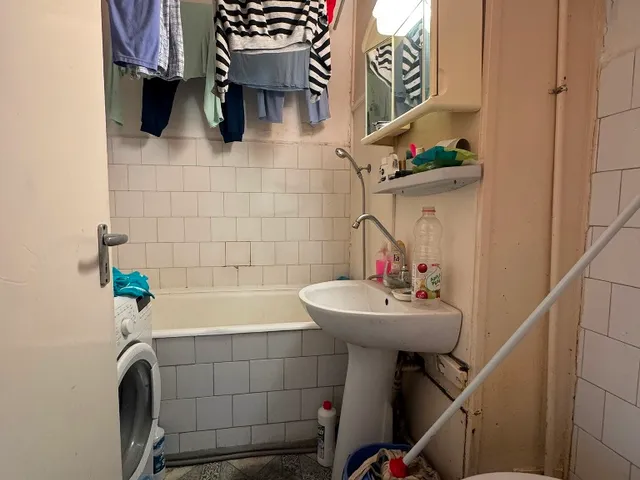 Eladó lakás Pécs, Kertváros, Enyezd utca 35 nm