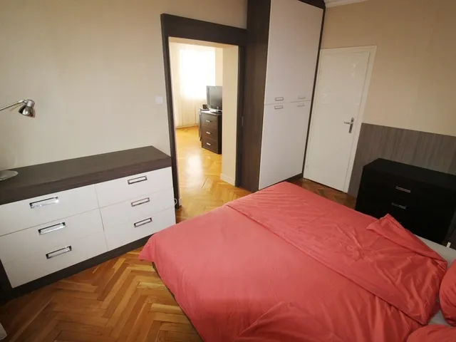 Kiadó lakás Pécs, Belváros 55 nm