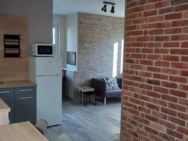 Kiadó lakás Pécs, Egyetemváros, Kürt utca 33 nm