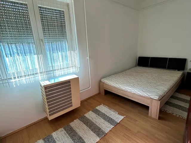 Kiadó lakás Pécs, Ledina, Vadász utca 48 nm