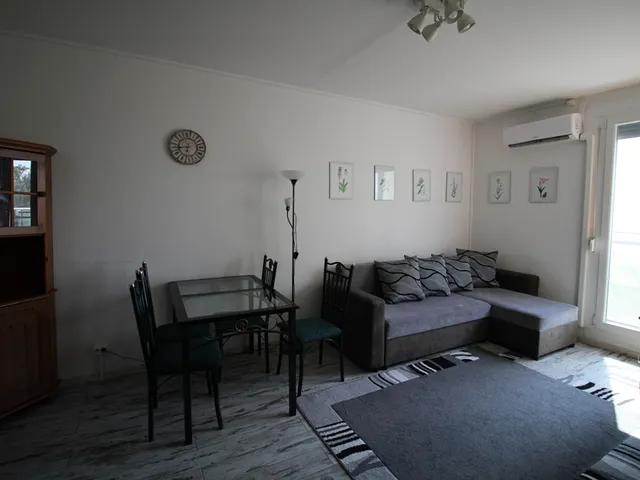 Kiadó lakás Pécs, Egyetemváros, Szigeti út 19. 36 nm