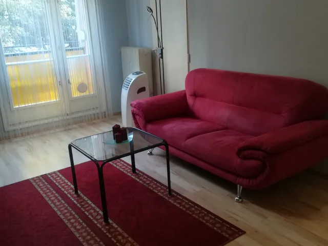 Kiadó lakás Pécs, Egyetemváros, Madách Imre 3 36 nm