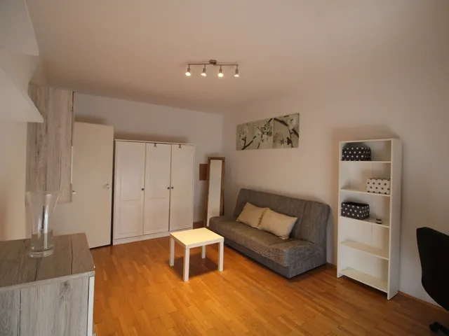 Kiadó lakás Pécs, Egyetemváros, Szigeti út 29. 36 nm