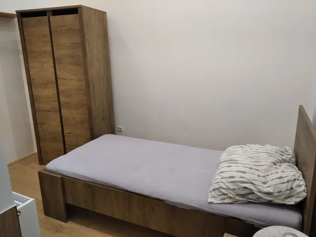 Kiadó lakás Pécs, Belváros 64 nm