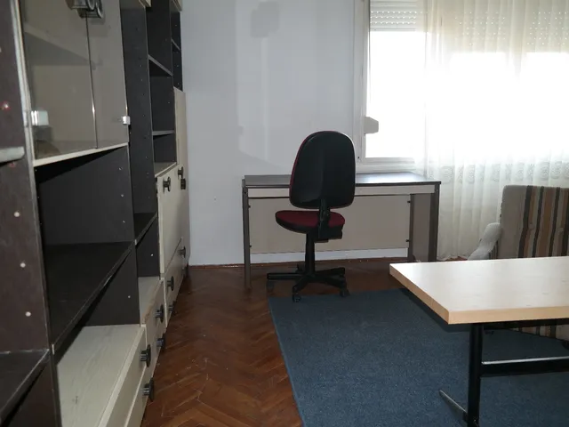 Kiadó lakás Pécs, Egyetemváros, Petőfi utca 34 nm