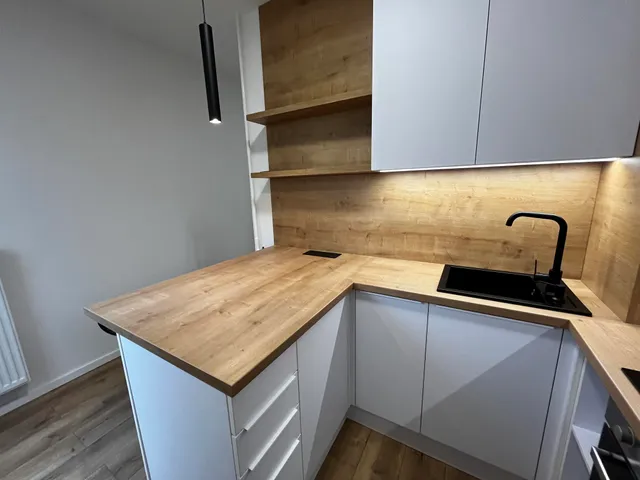 Kiadó lakás Pécs, Egyetemváros, Móré Fülöp 2. 47 nm
