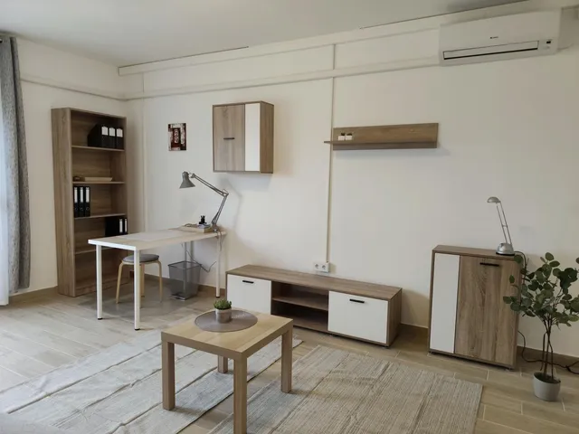 Kiadó lakás Pécs, Kertváros, Varsány utca 18. 49 nm
