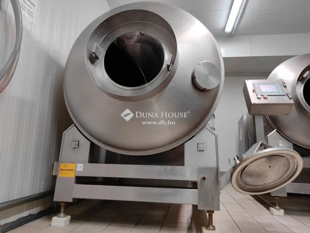 Eladó kereskedelmi és ipari ingatlan Fonyód 3622 nm