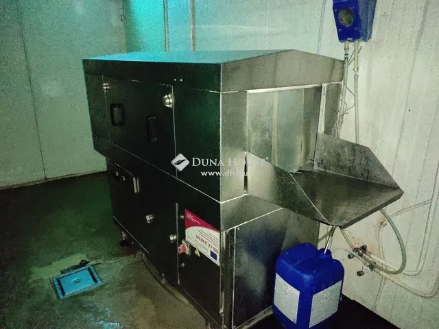 Eladó kereskedelmi és ipari ingatlan Fonyód 3622 nm