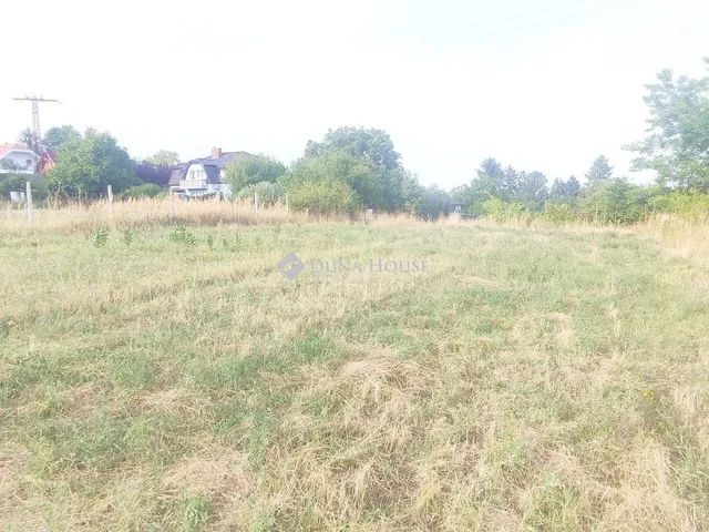 Eladó telek Fonyód 1620 nm