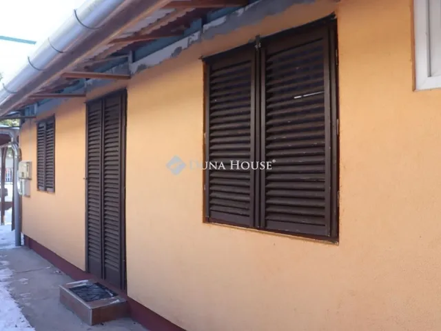 Eladó üdülő és hétvégi ház Balatonkeresztúr 83 nm