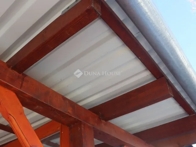 Eladó üdülő és hétvégi ház Balatonkeresztúr 83 nm