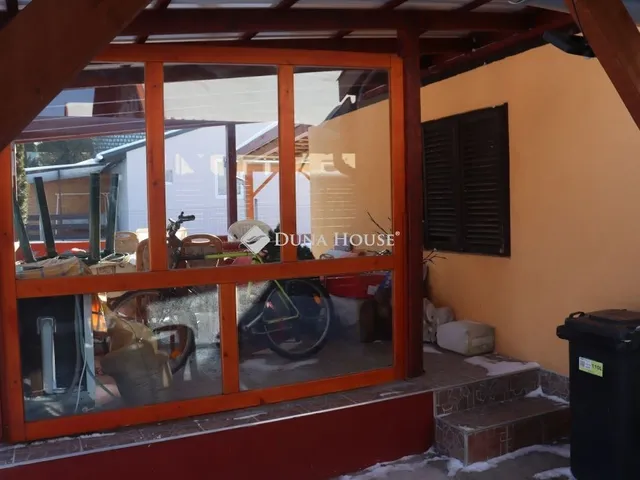 Eladó üdülő és hétvégi ház Balatonkeresztúr 83 nm