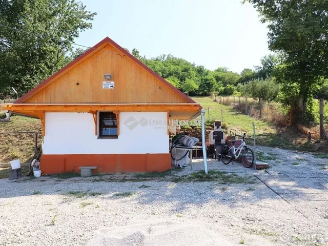 Eladó ház Öreglak 30 nm